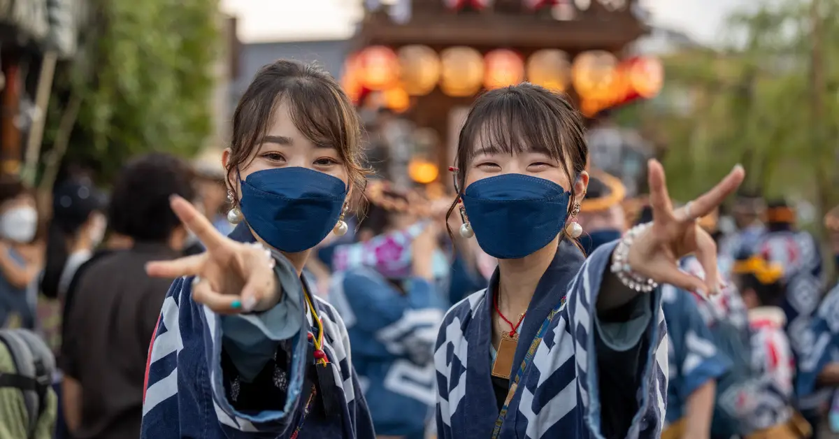 Tokyo cityscape - Yamanote Line